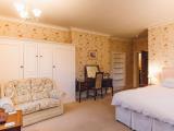 Bed and Breakfast Newtown Twin option with tea making facilities